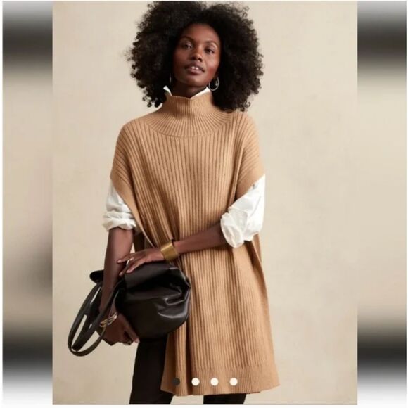 NWT Banana Republic Mock Neck‎ Ribbed Knit Poncho Camel Tan Minimalist Size M/L - Picture 1 of 9